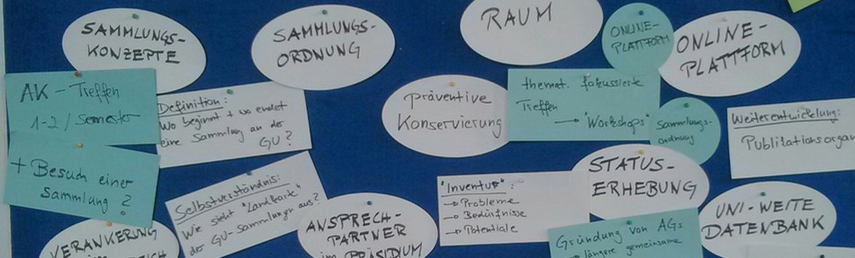 Ausschnitt einer Pinnwand mit Arbeitsergebnissen zur Entwicklung der Sammlungen